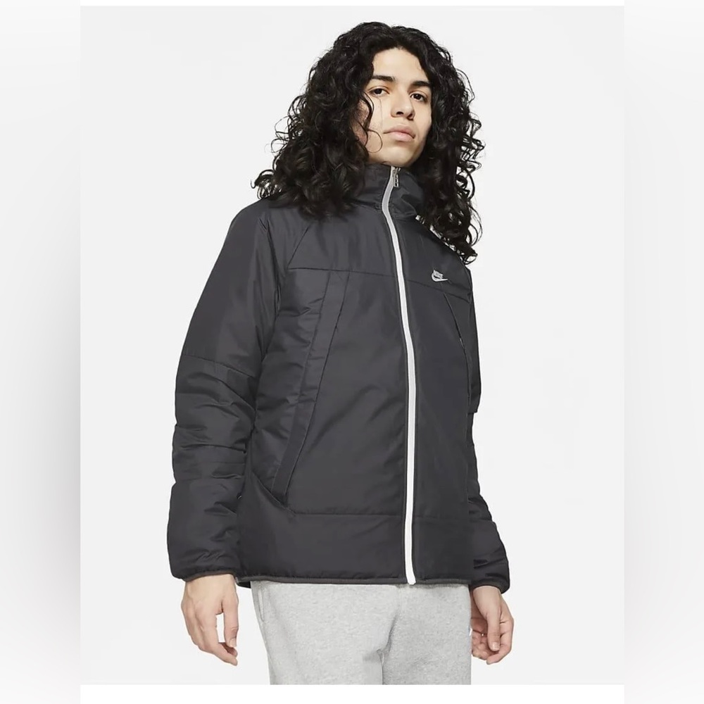 Nike Men's SW Therma-FIT Legacy Black Hooded Reversible Jacket